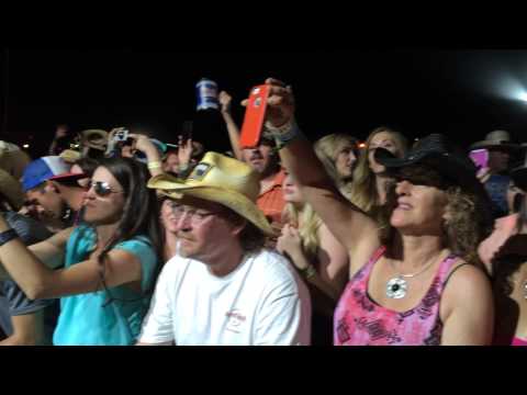 Eric Church - Country Jam 2014, Mack, CO