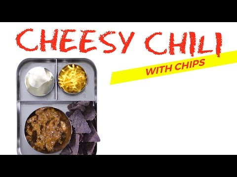 Cheesy Chili with Chips