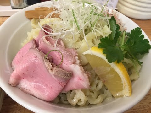 麺屋　つるる