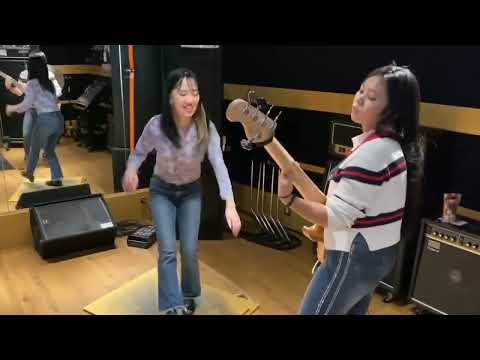 Tap dance & bass jam(MIU & Juna)