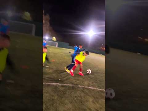 1 vs 2 INSANE NUTMEG SKILLS #football #shorts #soccer #nutmegs #cr7 #mbappe