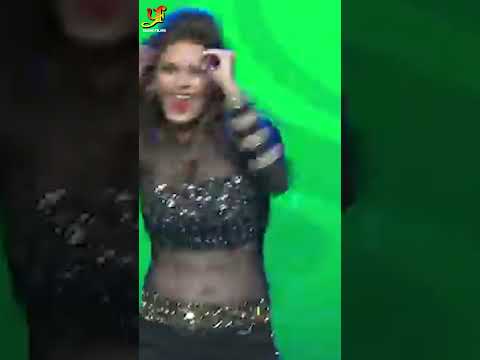 cooler kurti me laga lo gane par akansha, akshara aur kharisma ka super hit dance