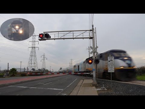 Amtrak CDTX 2006 Picked Up New Venture's From ACE | Power Inn Rd. Railroad Crossing Sacramento CA