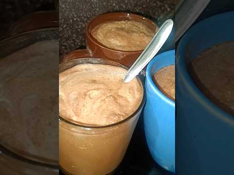 #cold coffee నీ ఇంట్లో వున్న వాటితోనే ఇలా ఈజీగా చెయండి #coldcoffee #drink #shorts  @VegfoodiesJ