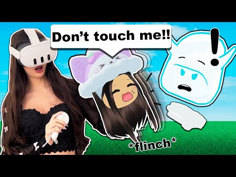 FLINCHING Every Time My BOYFRIEND TOUCHES Me To See How HE REACTS.. (Roblox Vr Hands)