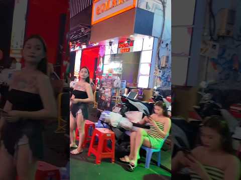 Vietnam nightlife | Bui Vien Walking Street #vietnamnightlife #hochiminhcitynightlife