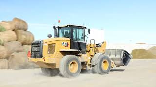 Cat® 926M Small Wheel Loader Customer Story – Longs Peak Dairy (Pierce, CO)