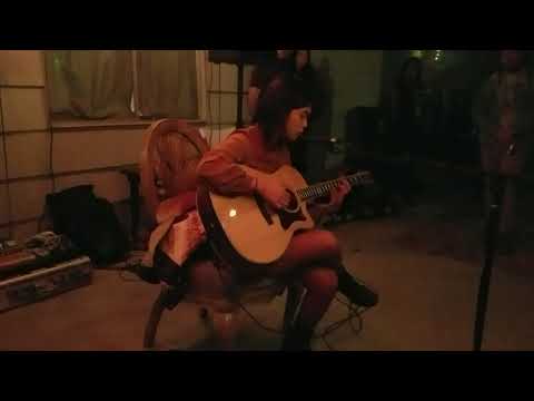 Yvette Young - Fortress (Las Vegas live) 11/14/2017 (unreleased song)