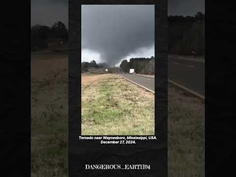 Tornado near Waynesboro, Mississippi, USA. December 27, 2024.