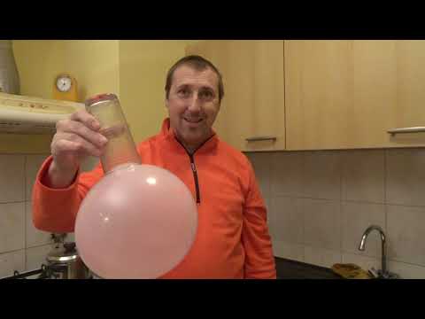 Experiment #327: Ballon optillen met een glas 🎈