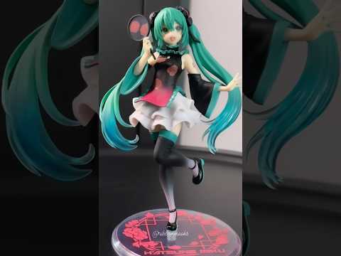 Isn’t she cute? #mikuhatsune #vocaloid #hatsunemiku #miku #anime #初音ミク #animecharacter #animefigure