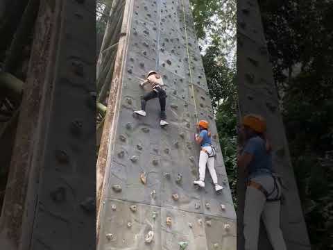 Wall Climbing/No Entrance free #hinulugangtaktak #antipolocity #shortvideo #satisfying