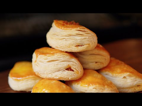 Chinese pastry | Crab puffs in Empresses in the Palace.