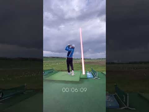 リズムを整えてアイアンの精度をあげるぞ！#shorts #shottracer #golfswing