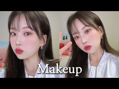 Daily Makeup Makes You 200% Beautiful! My favorite item from Olive Young in Korea)