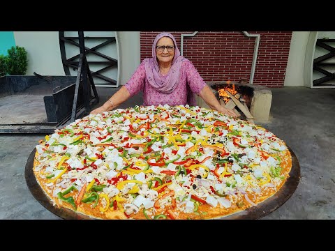 BIG PANEER MAKHNI PIZZA | Giant Pizza | Pizza Recipe | Biggest Pizza | By Grandma | Veg Village food