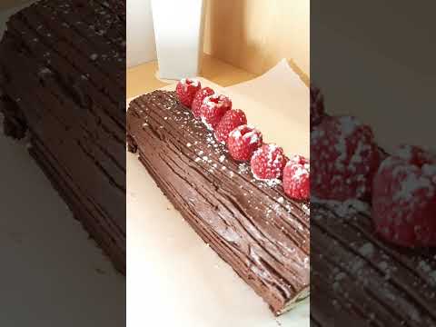 🎈Christmas log🎄 - Ma première bûche de Noël 😄#shorts