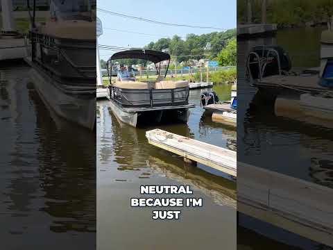 Docking a Pontoon in a Tighter Slip: Docking Demonstration with Bridge Marina #shorts #docking