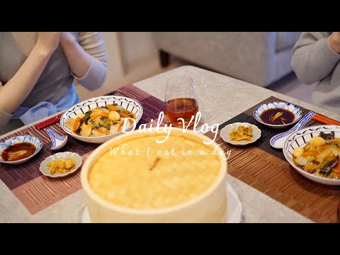 A daily meal prepared by a Japanese housewife who enjoys cooking/Basque cheesecake/Chinese lunch