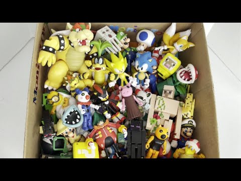 Box of Toys / Best Toys for Christmas Presents 2021 / Famous Video Game Figures