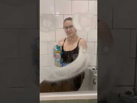 ASMR FOAMY BATHROOM SCRUB 🫧 #asmrcleaning #bathroomcleaning #asmrscrubbing #cleanwithme