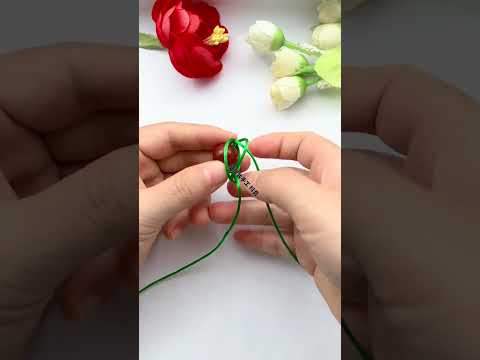 Learn to tie a pendant in 5 seconds. Knot tutorial. Pendant jewelry knotting tutorial. Handmade