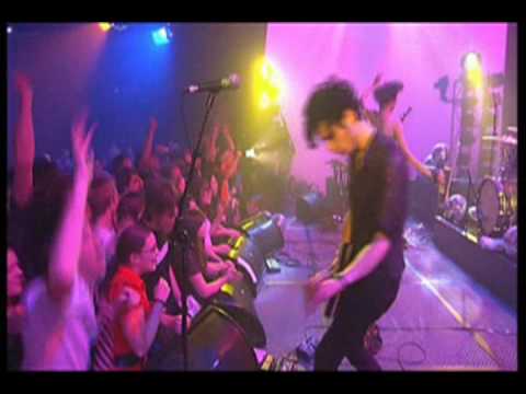 Turn Into (live) - Yeah Yeah Yeahs