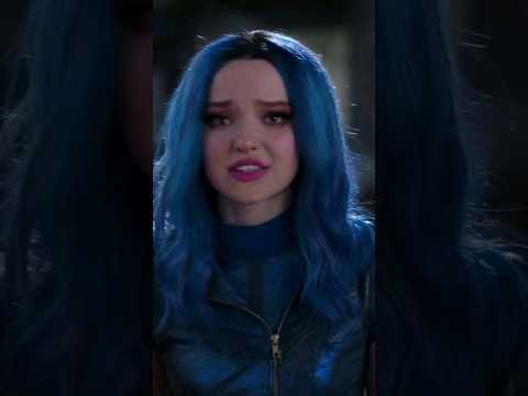 What if Mal wore shades of blue? 💙 - Descendants 3 - Dove Cameron #descendants3 #disney #dovecameron