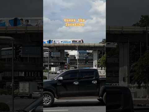 Monumental Skytrain Station #bangkok #bangkokskytrain #btsbangkok