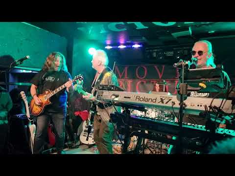 Far Cry (Rush cover) by MOVING PICTURES with guest bassist Darren Redick