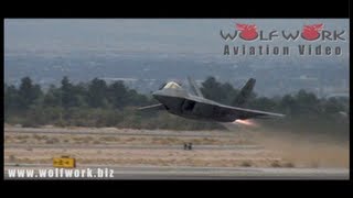 USAF F-22 Raptor High rate climb take off@Pilot Paul "MAX" Moga.