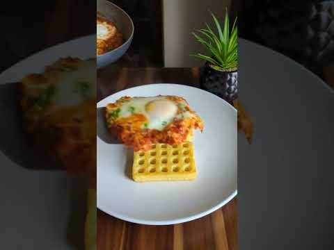 Shakshuka on Potato Waffles 🍅 #giveityourbestshort