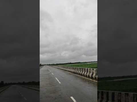 Heavy 🌧 Rain Alert 🚨 #raineyday #highway #weather #nature