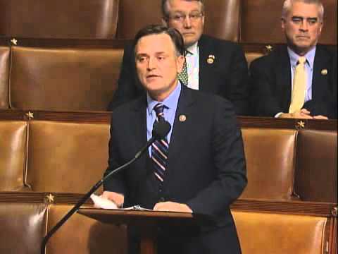 Rep. Messer works to ensure Americans have access to affordable financial planning advice