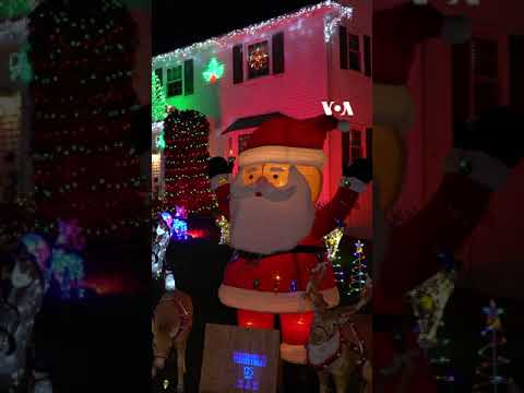 ‘Santa Village’ lights, decorations illuminate Virginia neighborhood | VOA News #shorts