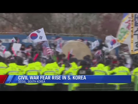 Civil war fears rise in South Korea