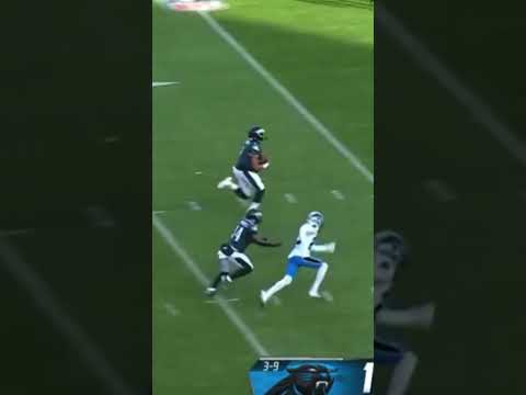 Jalen Hurts scrambles for a HUGE 35-YARD GAIN on 3rd Down 🦅🔥 Eagles vs Panthers Highlights