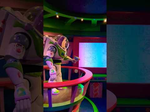 BUZZ LIGHTYEAR'S ASTRO BLASTERSのQライン②✨#仲良し夫婦#TDL#Disney#東京ディズニーランド#バズライトイヤー#アストロブラスター#shorts