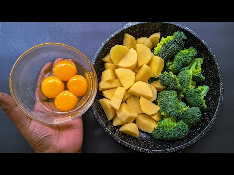 Simple Egg & Broccoli Recipe! Delicious & Healthy Breakfast. Just add Eggs to Potatoes!