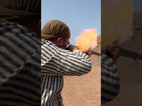 Loading and Firing a 1795 Springfield Smoothbore Musket