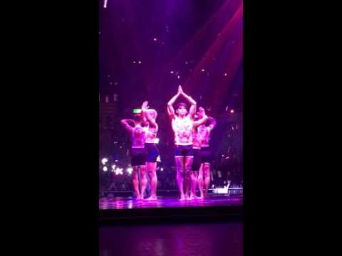 2015-12-12 蔡依林 Jolin Tsai -《不一樣又怎樣》Live@ 2015 PLAY世界巡迴演唱會 香港站