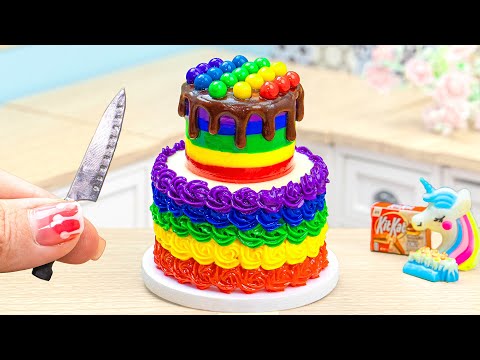 Miniature Cake Decorating ideas with Chocolate | Yummy Miniature Rainbow KitKat Cake Dessert Video