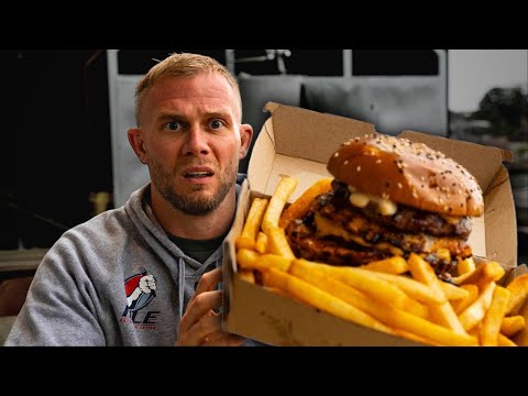 10 Minutes To Eat 5000 Calorie Burger