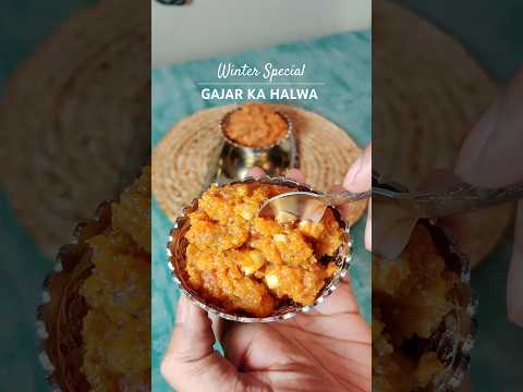 Gajar Ka Halwa ✨ Indian Sweet Recipes | Winter Special Recipe #gajarkahalwa #shorts #cooking