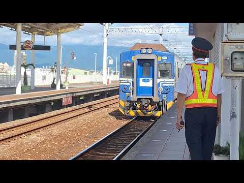 2023/6/23台鐵區間車EMU500型 通過林邊站