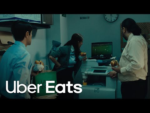 Partido en la oficina - Pide casi casi todo de Carl’s Jr. por Uber Eats | Uber Eats