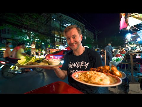 $2.5 Street Food in Thailand / Back to Ramkhamhaeng / Bangkok THAI Food Tour 2021