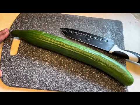 Viral Cucumber Salad Mediterranean Style