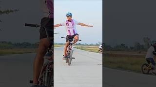 หน้าตาจริงจังสุด🤣 #แผ่นดินนักปั่น #bike #bmx