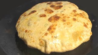 Aloo paratha🤤🤤🤤 #KhaoKhilao #Shorts #Neelam